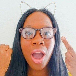 Shundara Castion image 5