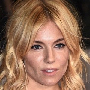 Sienna Miller, 43 (Attrice di film)
