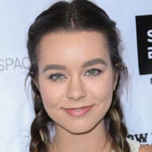 Sierra Furtado, 32 (Звезда Youtube)