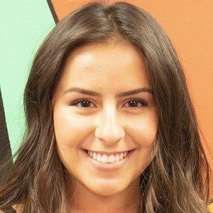 Sierra Neudeck, 24 (舞蹈家)