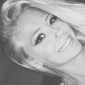 Sierra Sandeen, 27 (YouNow Star)