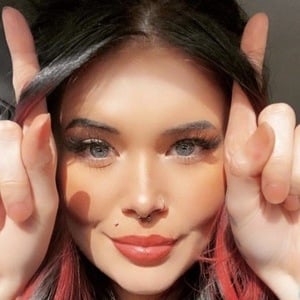 Siiri Parks, 27 (TikTok Star)