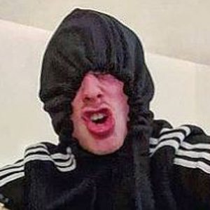 Silo, 33 (YouTube Star)