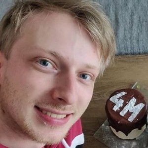 Silo, 33 (YouTube-ster)