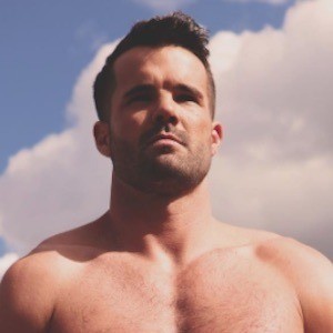 Simon Dunn image 6