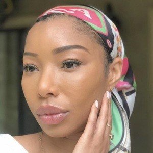 Simone Shepherd image 1