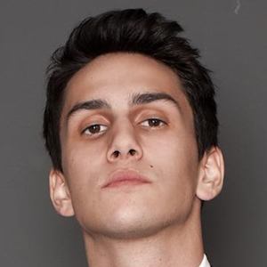 Sina Ozer, 28 (Instagram Star)