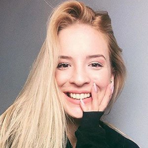 Sinem Akyol, 32 (Instagram Star)