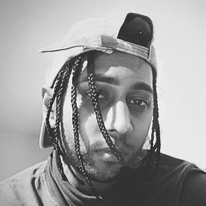 Sixteenleo, 30 (YouTuber)