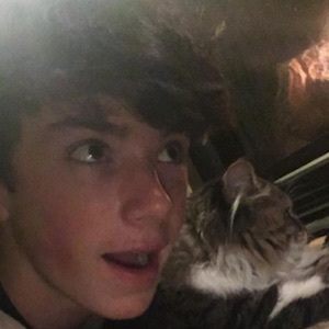 Skeckles, 24 (YouTube Star)