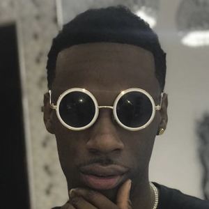 SkinBone, 29 (Instagram明星)