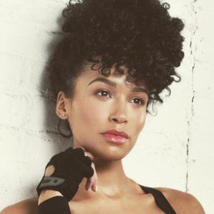 Sky Landish, 35 (现实之星)