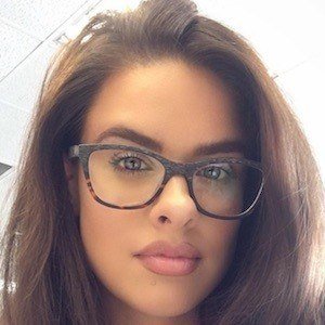 Skye McDonald, 34 (Instagram Star)