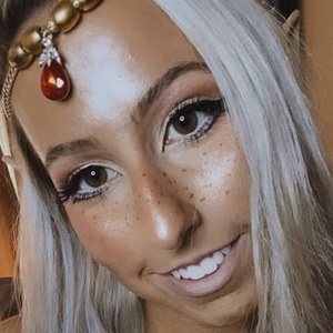 Skyla Lynn, 32 (TikTok Star)