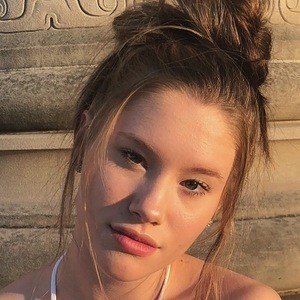 Skylar Budgett image 2