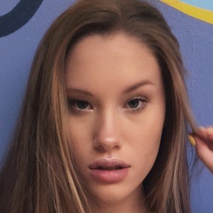 Skylar Budgett image 4