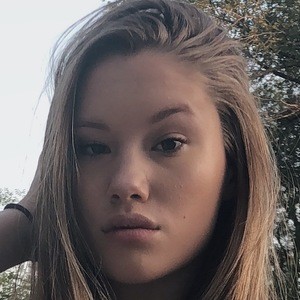 Skylar Budgett image 6