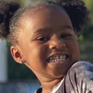 Skylar Derulo image 6