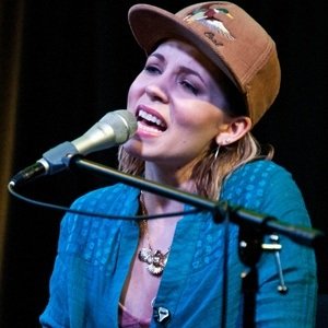 Skylar Grey image 5