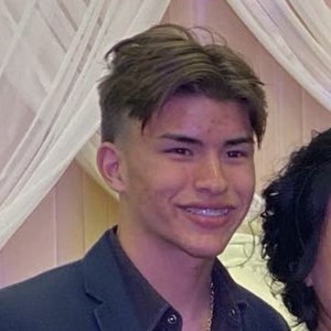 Skylar Hausenfluck, 35 (TikToker)