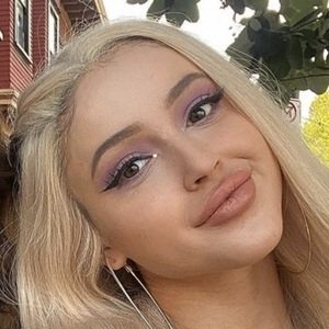 Skylar Radzion image 5