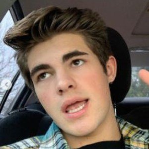 Skyler Guthrie, 24 (电视演员)