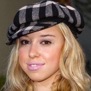 Skyler Shaye image 6