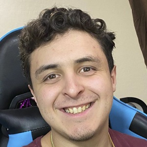 skylerbuns, 29 (TikTok Star)