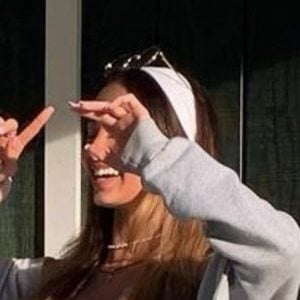 Skyllar Pace image 8