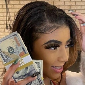 slaybaenae image 2