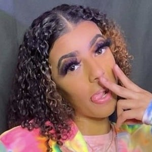 slaybaenae image 4