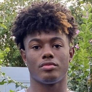 Slightproduction, 23 (TikTok Star)