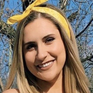 Sloane Wilson image 7