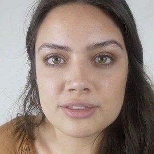 Sole Bovelli, 27 (电视女演员)