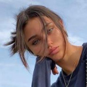 Sophi Knight image 7