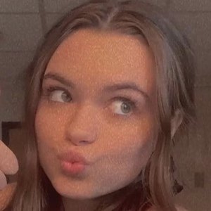 Sophia Blair image 5