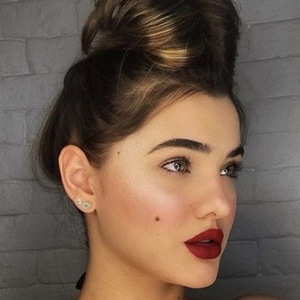 Sophia Castro image 7