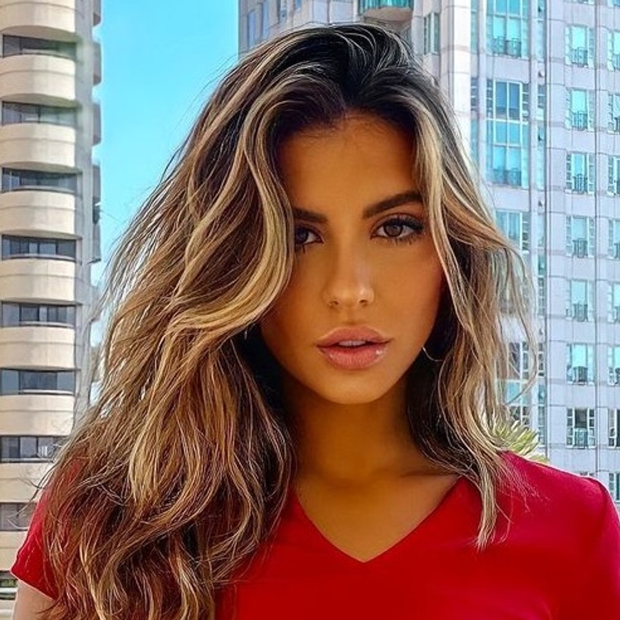 Sophia Russo, 30 (模特)