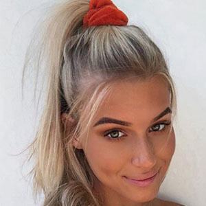 Sophie Batzloff image 3
