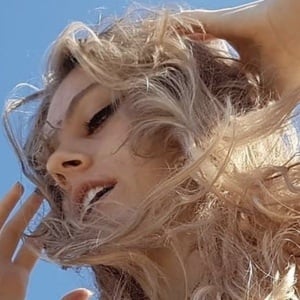 Sophie Frear image 5