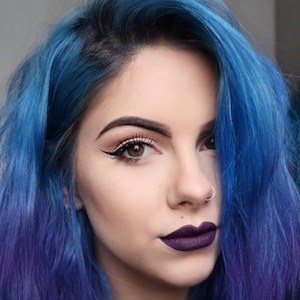 Sophie Hannah Richardson, 35 (YouTube Star)