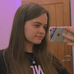 Sophie McVey, 25 (Instagram Star)