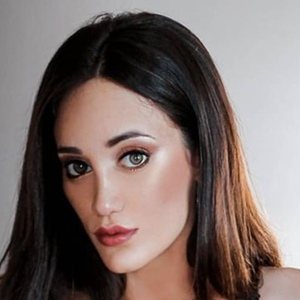 Sophie Valentine image 8