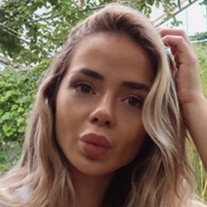 Soraya Tedde, 26 (Instagram Star)