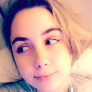 Spechie, 24 (YouTube Star)