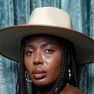 specsandblazers image 16