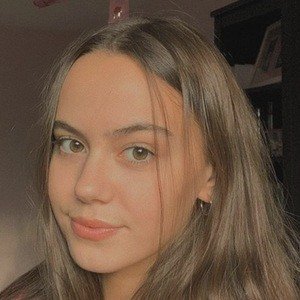 Spencer Barbosa, 23 (TV Actress)