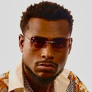 Stack Pack, 32 (Musikproduzent)