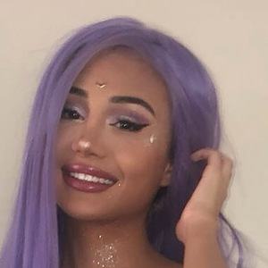 Star Alien, 26 (TikTok Star)