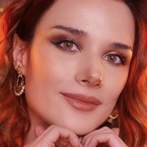 Starling ASMR, 33 (YouTube Star)